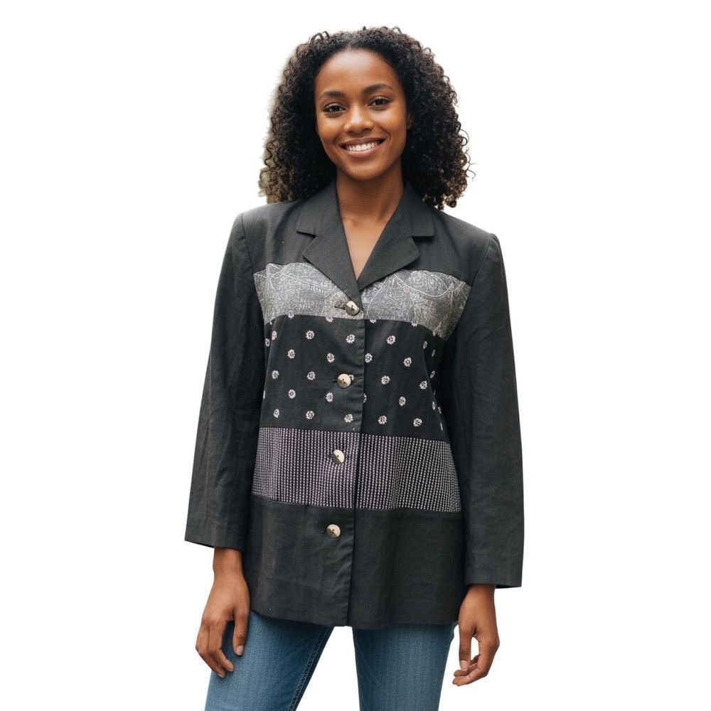 Newport News Geometric Style Off White And Black Jacket Size: 8